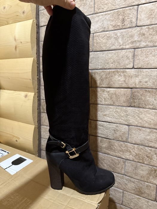 Жіночі зимові сапожки