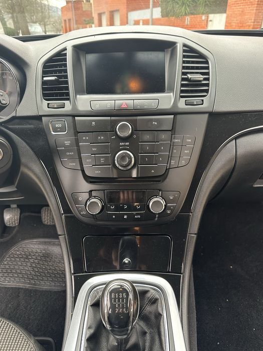 Opel Insignia , 2000diesel ,130cv, nacional 2012