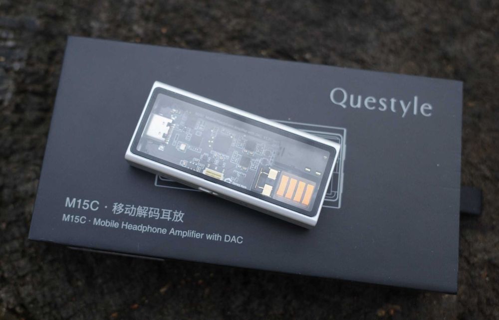 Przenośny DAC słuchawkowy Questyle M15C