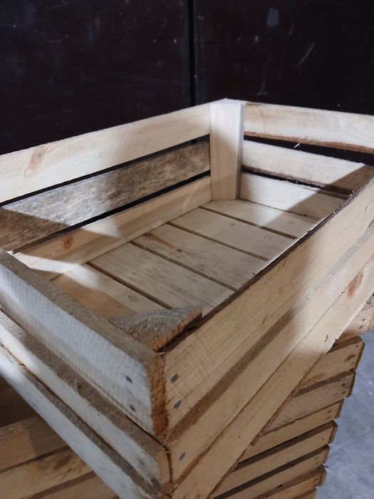 Sprzedam skrzynki drewniane