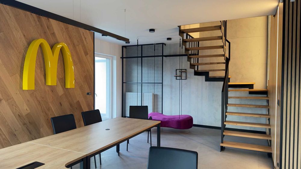 Schody do firmy biura restauracji eleganckie reprezentacyjne - PREMIUM