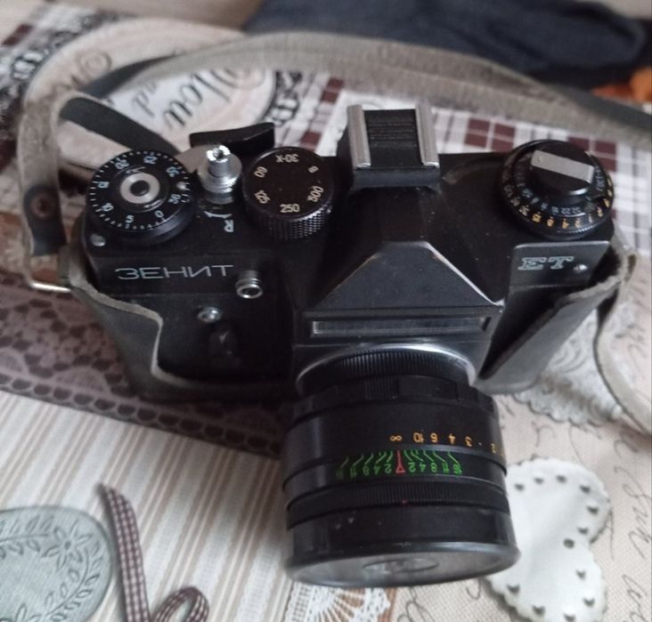 Продам фотоапарат  zenit et