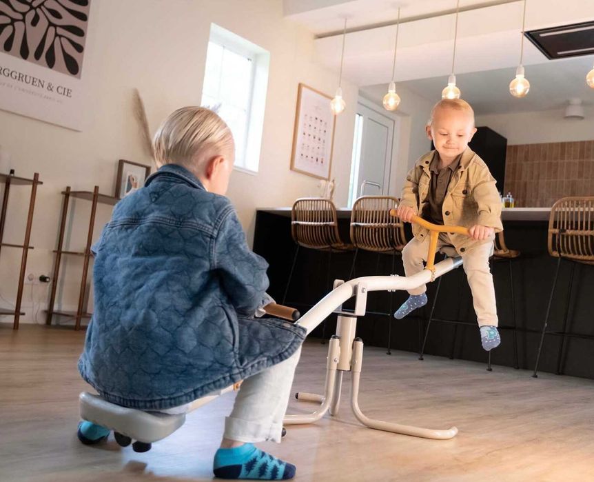Гойдалки для дітей зростаючі Exit Toys, Нідерланди