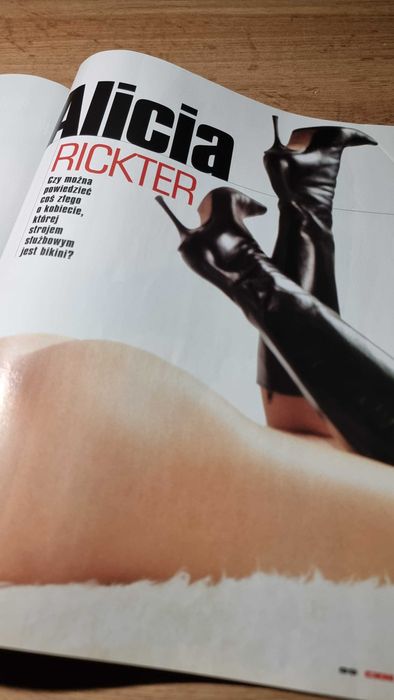 CKM 11/2002 - Aleksandra Grzeszczuk, Nina Moric, Alicia Rickter