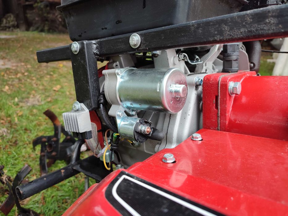 Traktorek Glebogryzarka GL06 + przyczepka + dodatki akcesoria