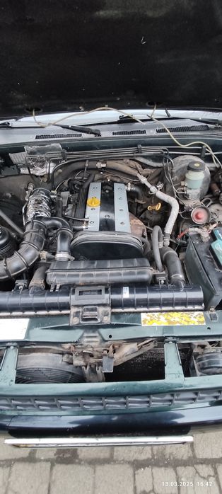 Opel Frontera 2 1996 год бензин