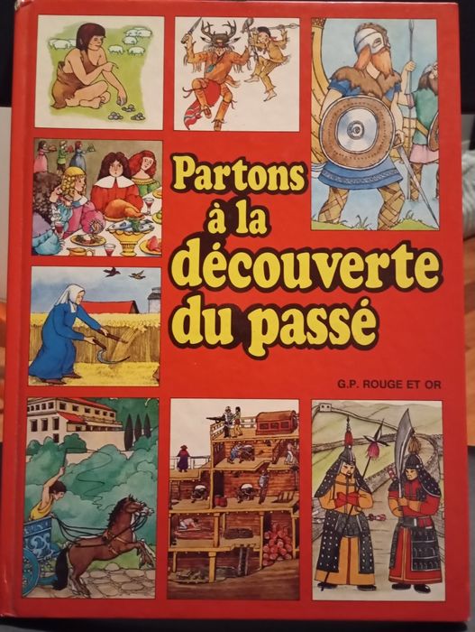 Livro " Partons à la découverte du passé"