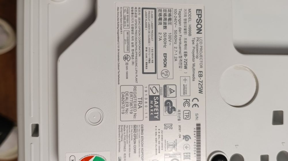 Projektor laserowy Epson 725w