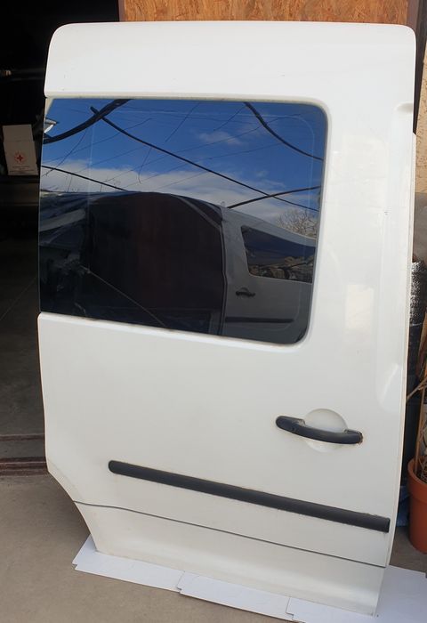 Кузовные детали/части кузова  VW Caddy 2004-2010 г.в.