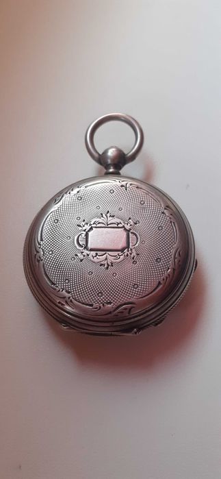 Zegarek-dewizka kieszonkowy na kluczyk srebro antyk.