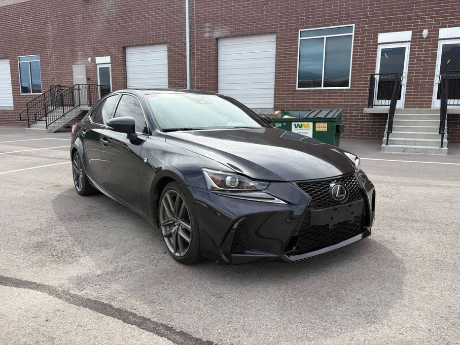 Lexus IS 300      2017