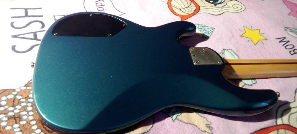 Бас гитара Fender Presicion Basss