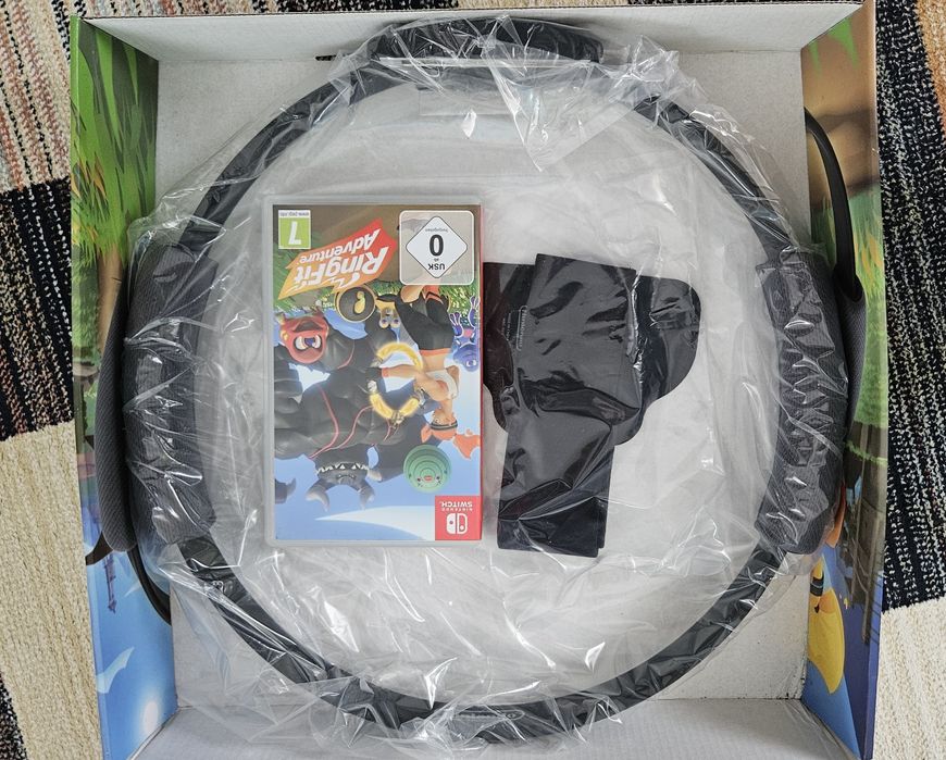 Nintendo Switch V2 + extras