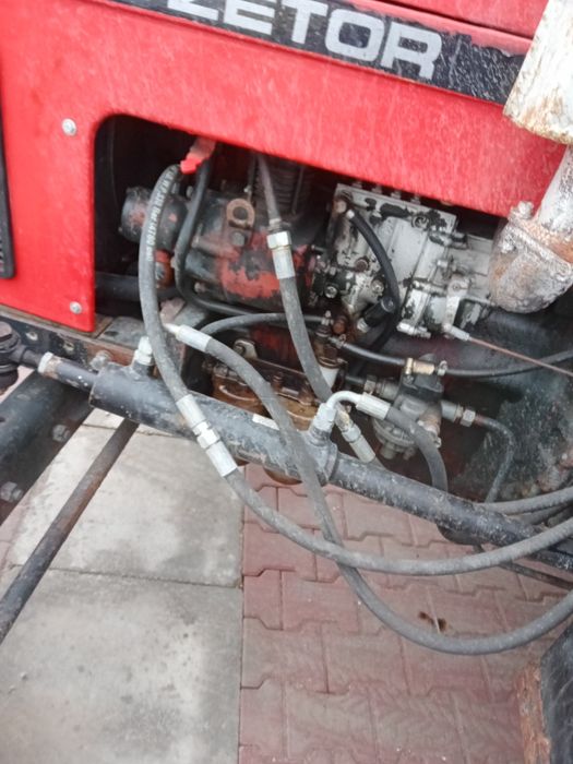Zetor 7211 jak 7245 ; CASE