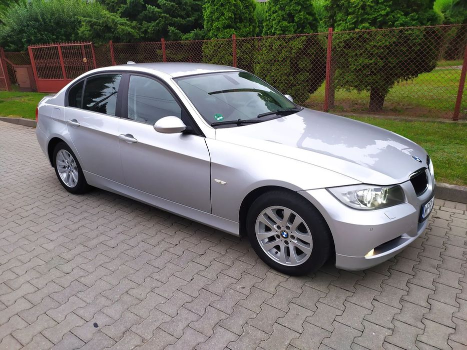 BMW Seria 3 320 150KM  Klimatronik Xenon Składane lusterka Pół Skóry Nawigacj HiFi