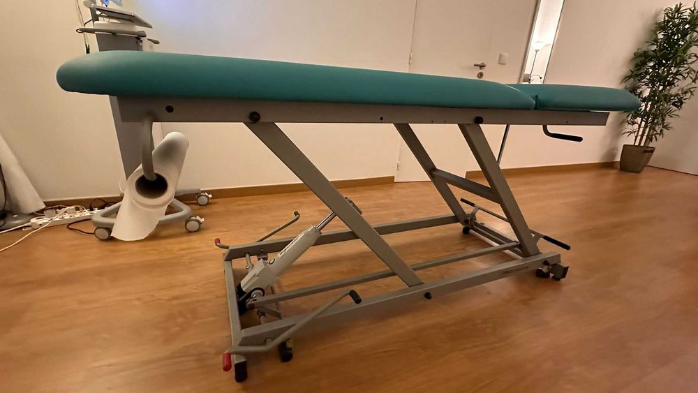 Marquesa Hidráulica 2 Secções – Excelente Estado, Profissional