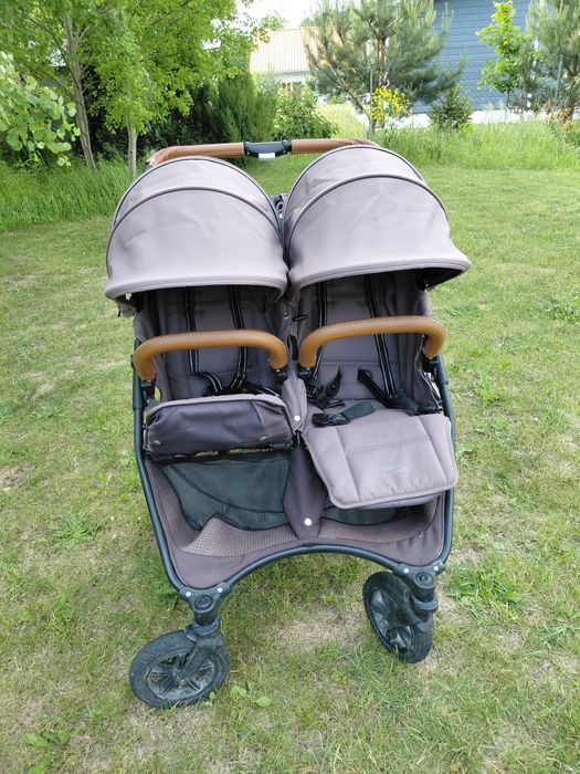 Wózek podwojny rok po roku valco baby snap duo
