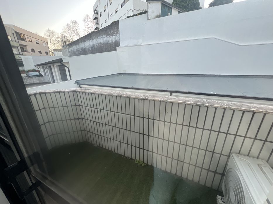 Apartamento T3 totalmente renovado