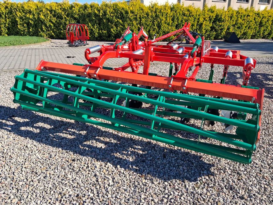 Agregat RUNNER 30 Agro Masz 3m  wał rurowy