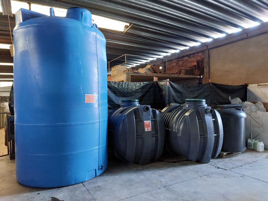 Water tank deposito cisterna reservatorio 5000L