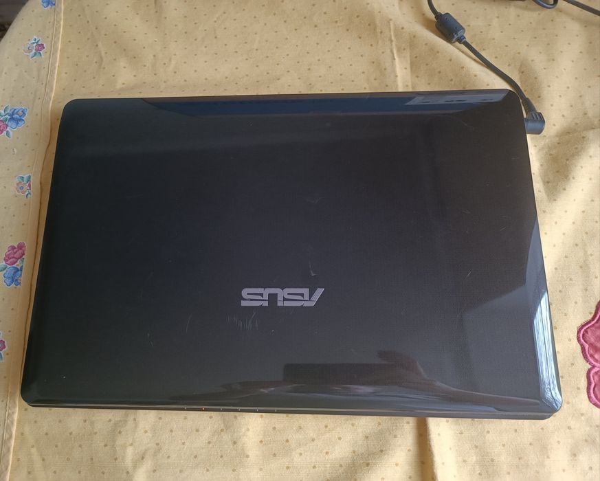 Ноутбук Asus K52JB/i5 2.26Hhz/ddr3Gb/ssd 120Gb, hdd 320Gb