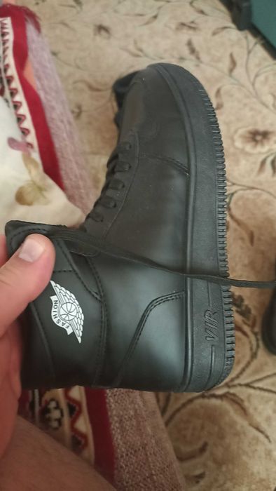 продам сороконожки и детская обувь