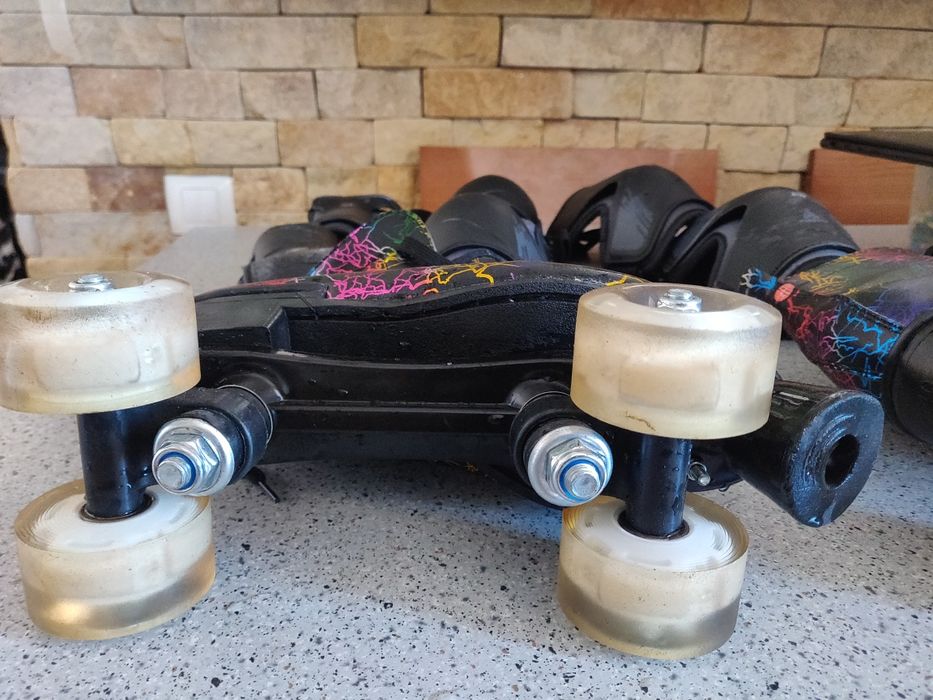 Роликові ковзани Quad roller