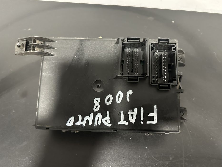 caixa de fusíveis Fiat punto evo 1.2 8v ano 2008