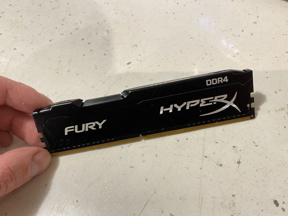 Pamięć RAM DDR4 HyperX Fury Black 4GB 2133MHz CL14 HX421C14FB/4 tes-na
