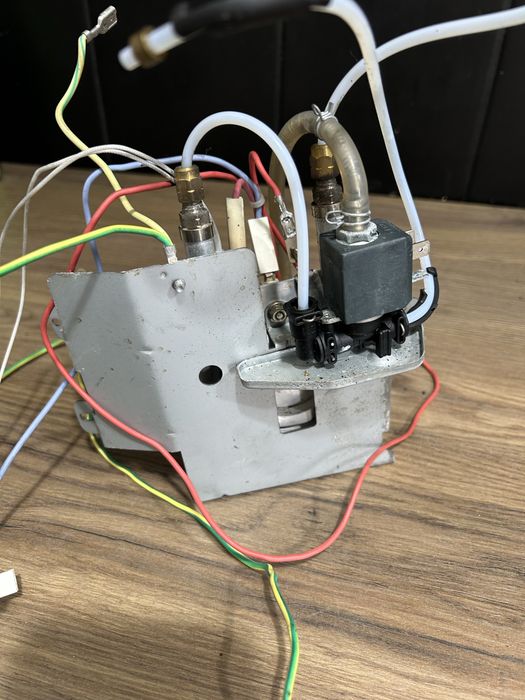 Delonghi grzałka pary