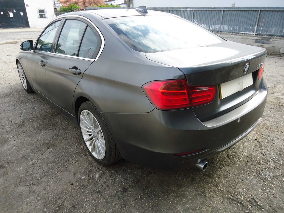 BMW 320d F30 184cv (N47D20C) de 2013 só ás peças