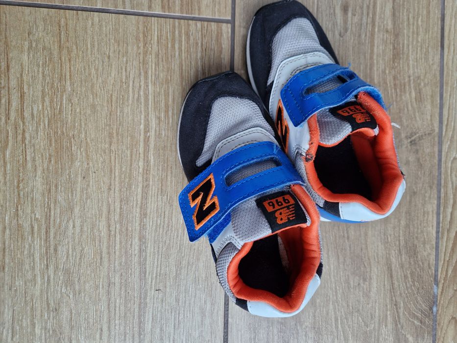 Buty sportowe adidasy new balance 27.5 chlopiece