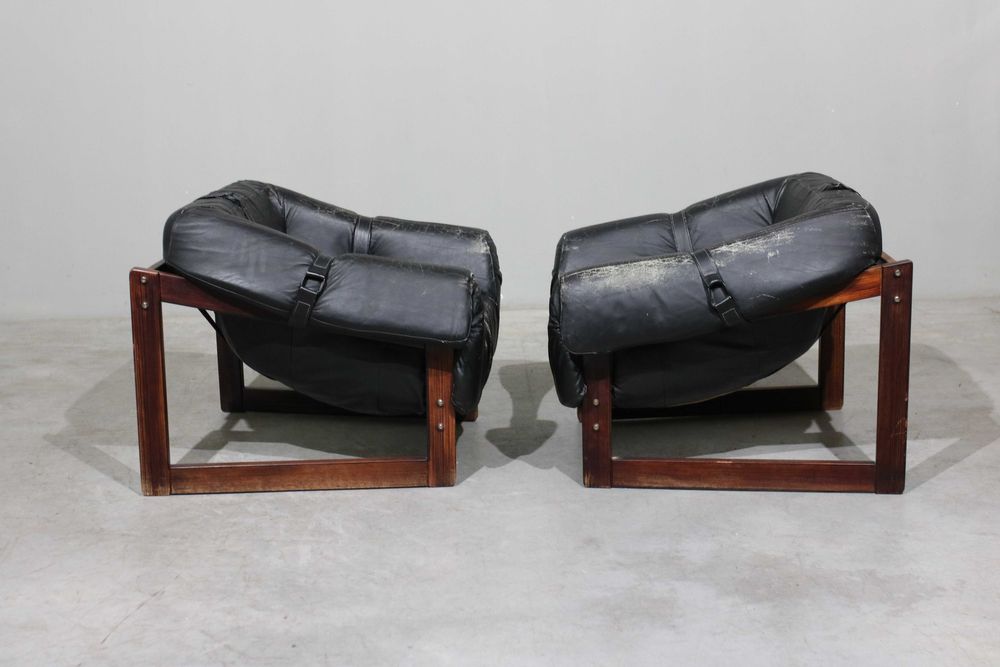 Par de poltronas Percival Lafer em couro | Design Brasileiro