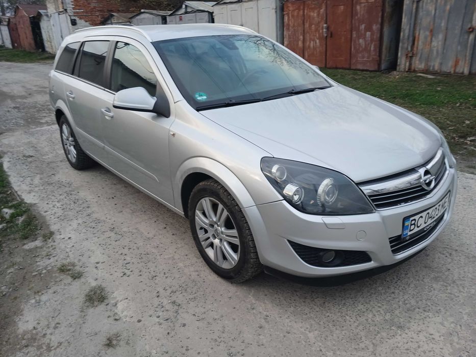 Opel 2010 1.7 cdti