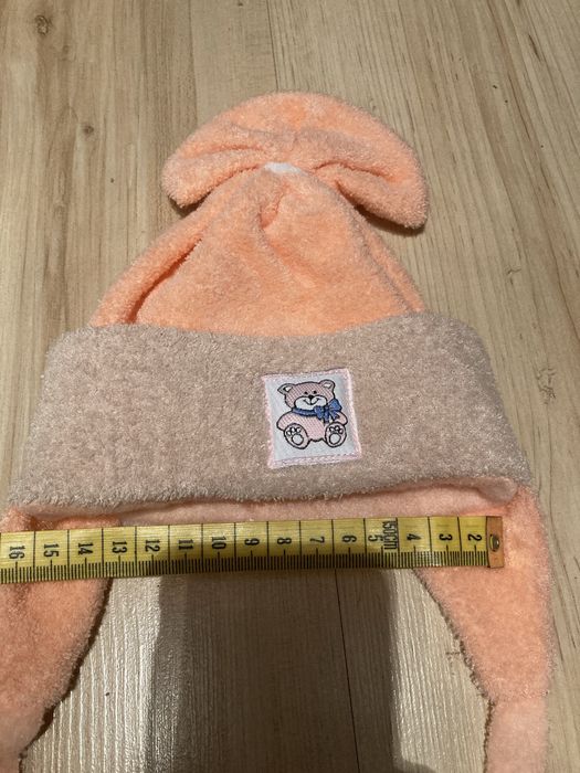 Czapka nowa niemowlęca. Na zdjęciu 15 cm.