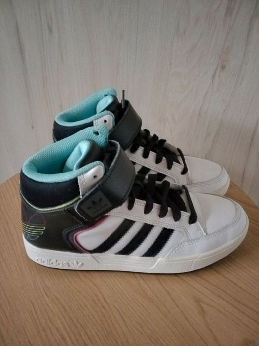 Жіночі ботинки Адідас