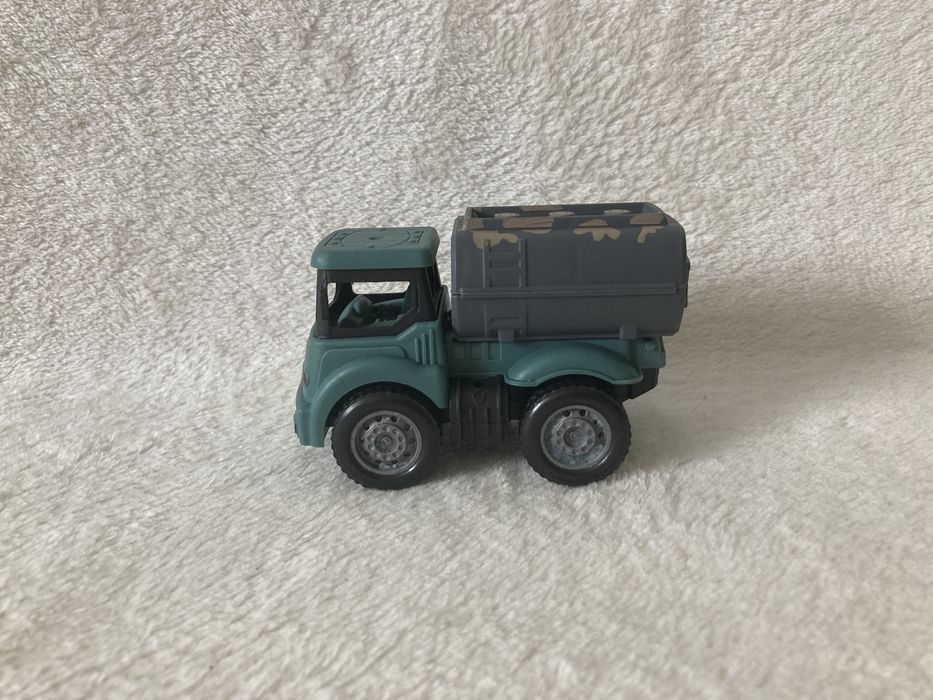 zabawkowe  auto