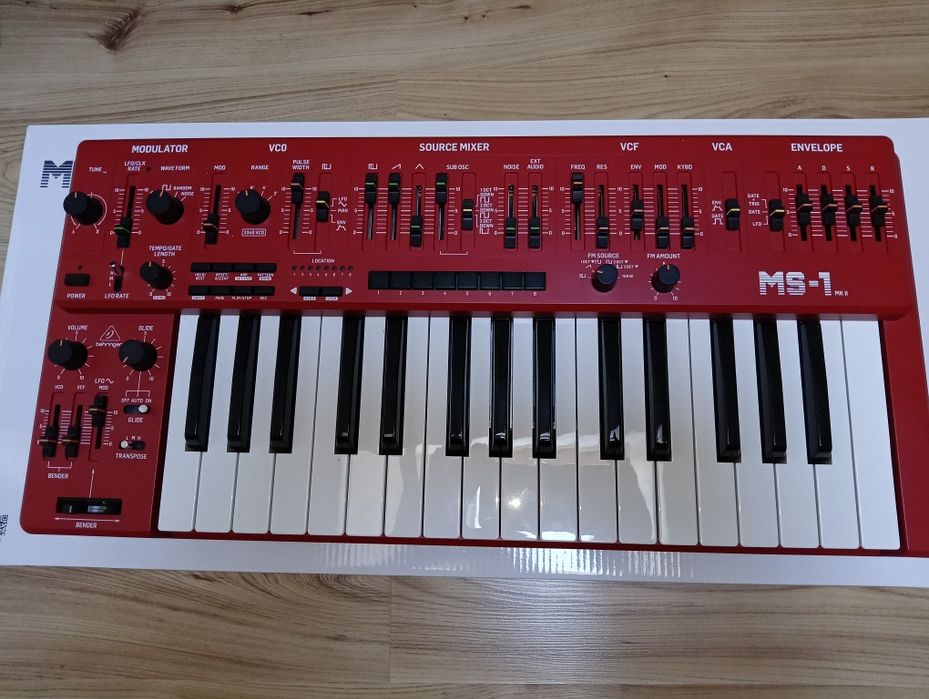 Behringer MS -1MK ll-RD syntezator analogowy nowy