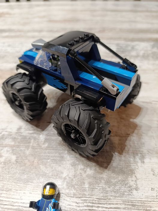Lego 60402 Niebieski Monster Truck