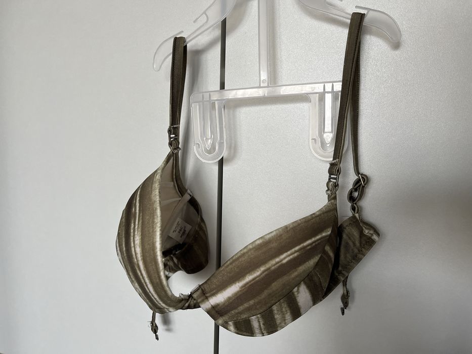 Dwuczęściowy strój kąpielowy