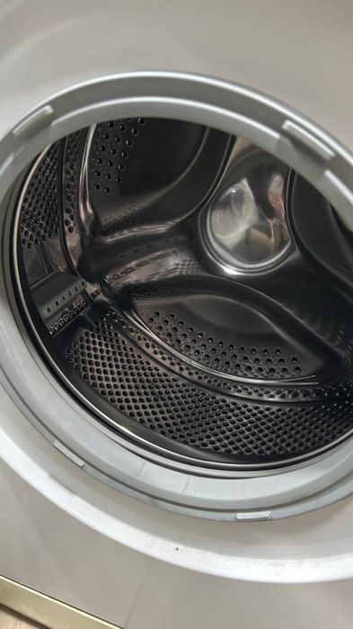 Пральна машина Rainford