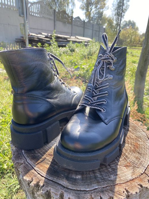 Осінні черевики