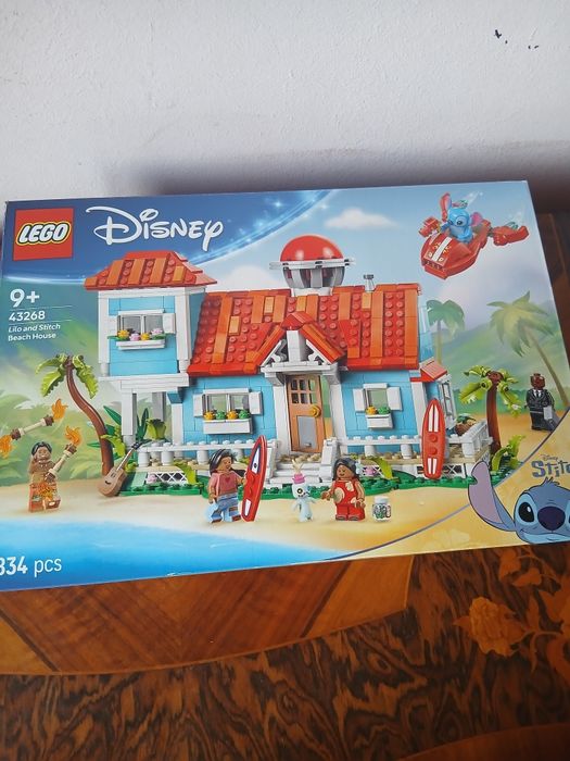 Lego disney 43268 lilo and stitch house Лего