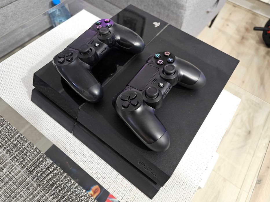 playstation 4 konsola