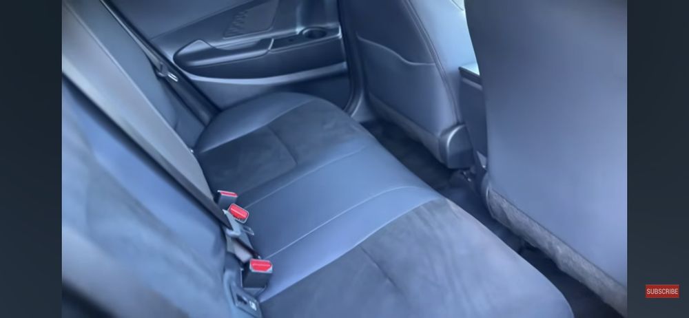 Toyota C-HR 2.0 HDF Plug-in GR — photo 4