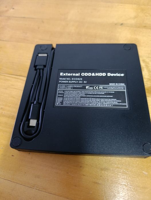 Zewnętrzny napęd CD/DVD USB 3.0 + USB-C | Model ECD829 | Slim Black
