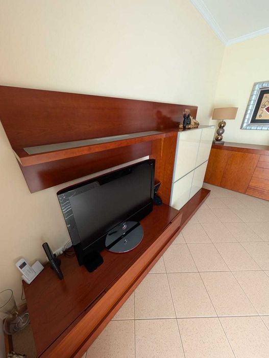 Móvel TV + Garrafeira Madeira/Lacado Bege