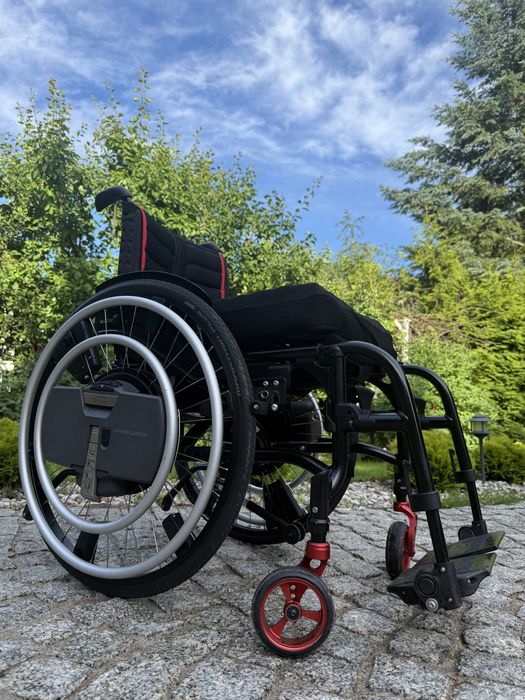 Napęd wspomagający do wózka QUICKIE WheelDrive Sunrise Medical + wózek Quickie Neon 2
