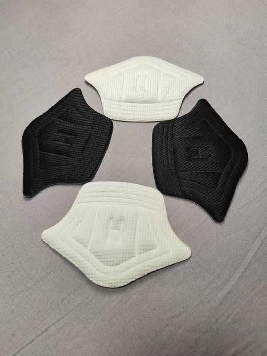 Комплект в задник взуття, чорні та білі 5мм устілки від натирання