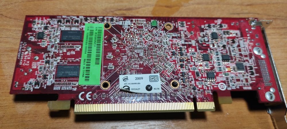 Low profile AMD RADEON HD 4550 ATI-102-B88901(B): 200 грн ...
